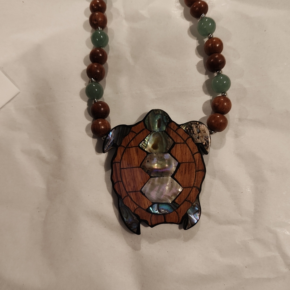 Turtle Pendant Beaded Necklace - Brown & Green - Picture 3 of 4